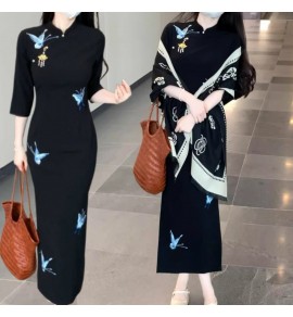 女裝旗袍蝴蝶刺繡長裙披肩套裝