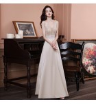 晚裝禮服V領露背長裙