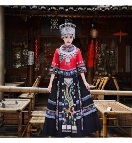 Cosplay女裝瑤族土家族表演服